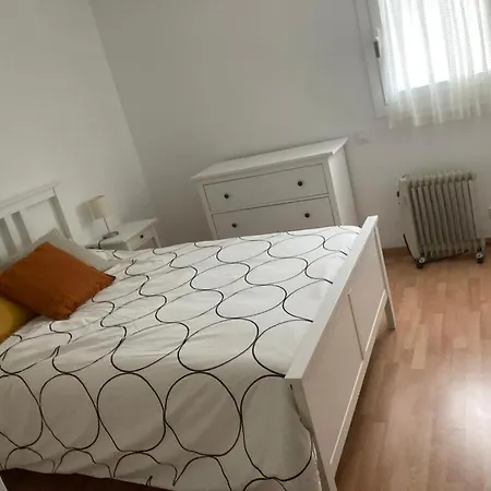 Edificio Lirios Politur * פלטחה ד'ארו