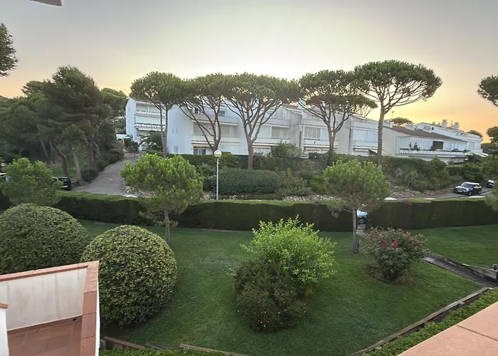 Edificio Lirios Politur Διαμέρισμα *