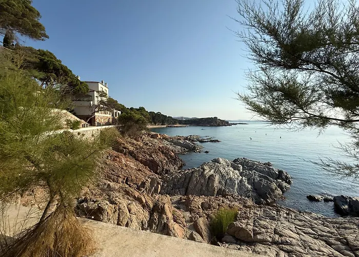 Edificio Lirios Politur * Platja d'Aro