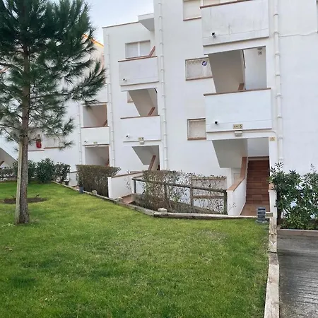 Edificio Lirios Politur Платжа-д'Ару